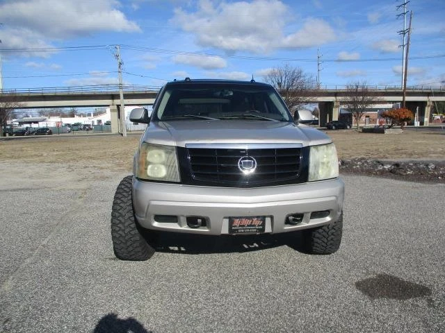 2005 Cadillac Escalade & EXT 2nd Gen - Image 21 of 21