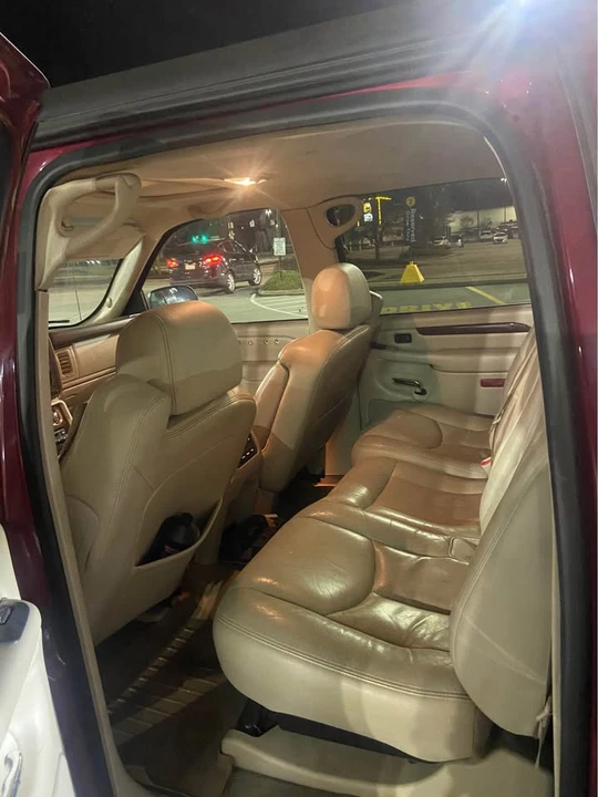 2005 Cadillac Escalade & EXT 2nd Gen - Image 7 of 9