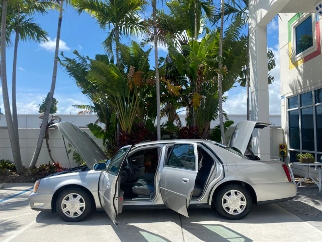 2005 Cadillac DeVille 8th Gen - Image 9 of 21