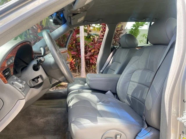 2005 Cadillac DeVille 8th Gen - Image 11 of 21