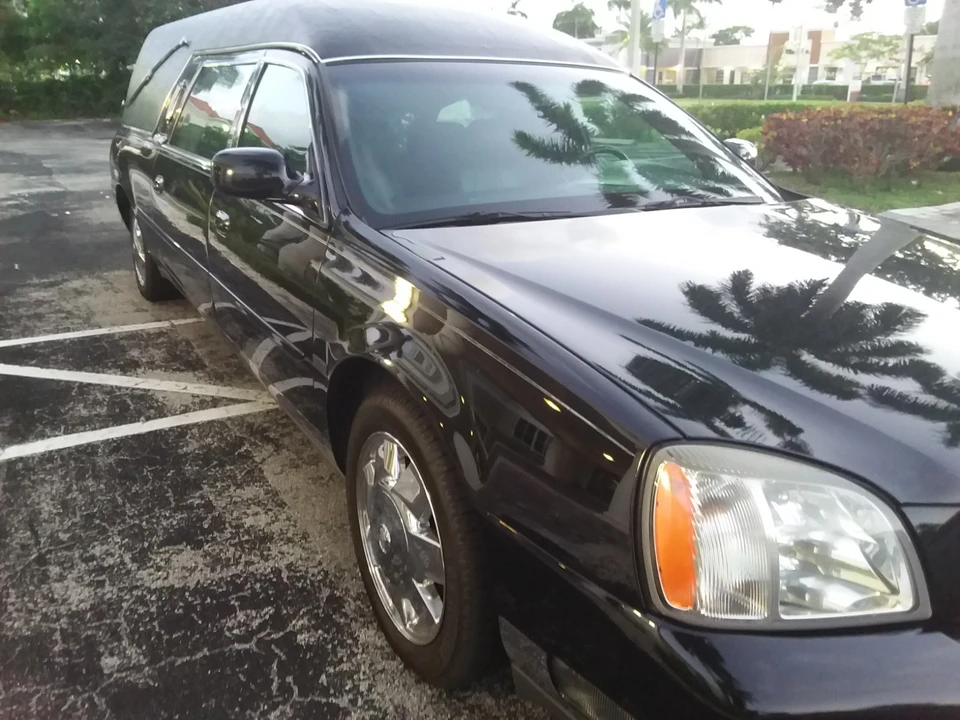 2005 Cadillac DeVille 8th Gen - Image 8 of 21