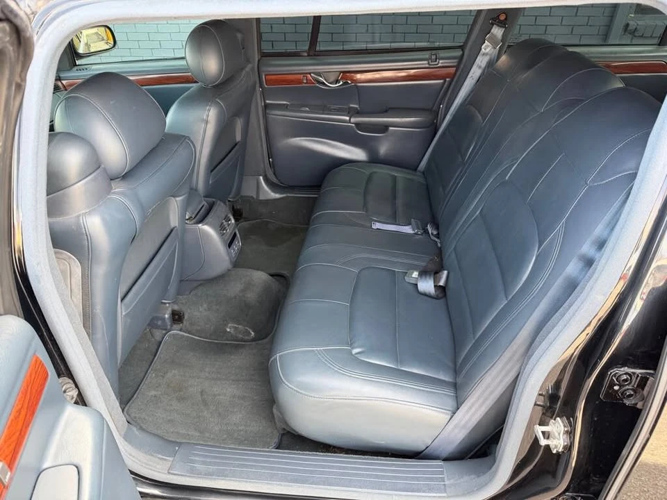 2005 Cadillac DeVille 8th Gen - Image 11 of 18