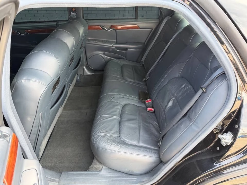 2005 Cadillac DeVille 8th Gen - Image 12 of 18