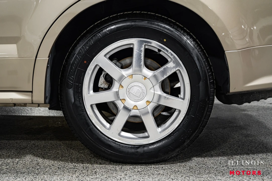 2005 Cadillac SRX - Image 10 of 21