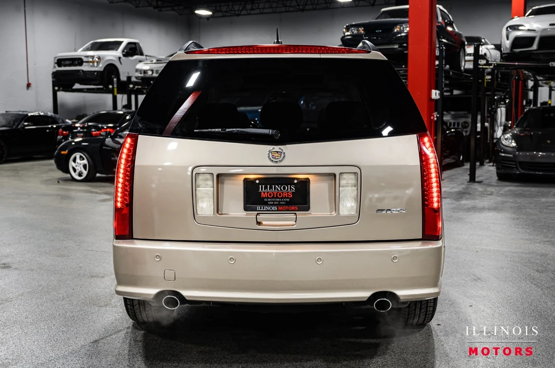 2005 Cadillac SRX - Image 4 of 21