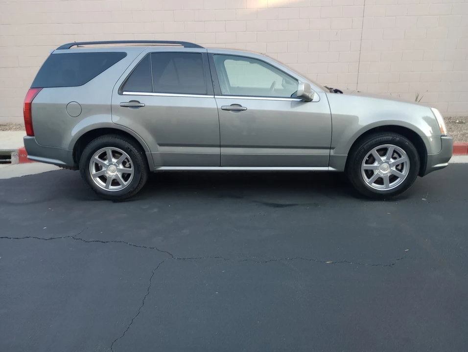2005 Cadillac SRX - Image 30 of 31