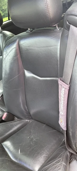 2005 Cadillac SRX - Image 17 of 20