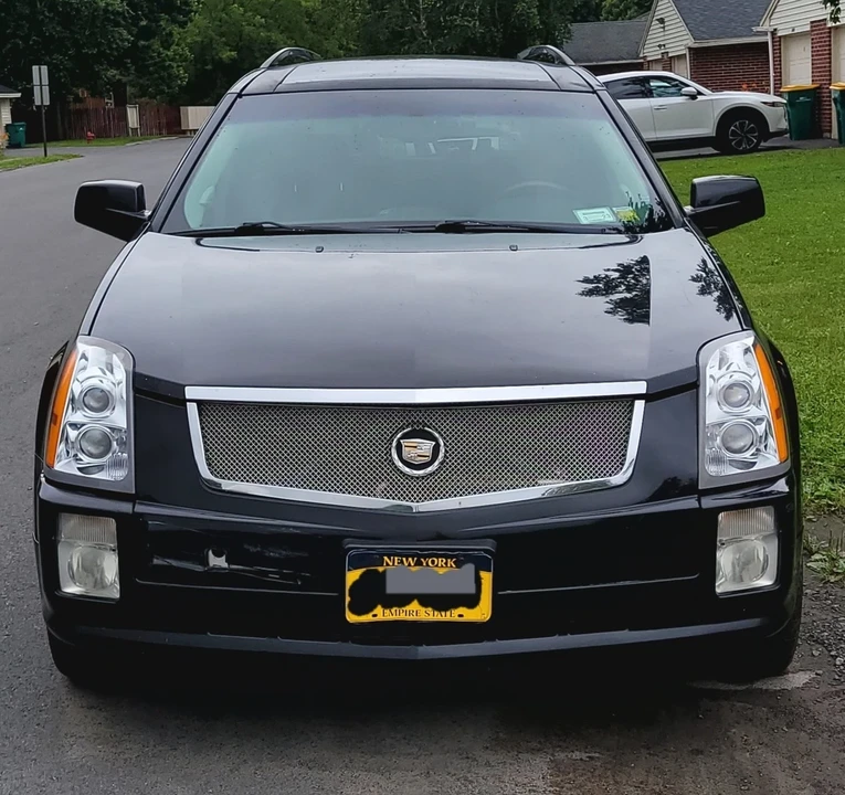 2005 Cadillac SRX - Image 12 of 20