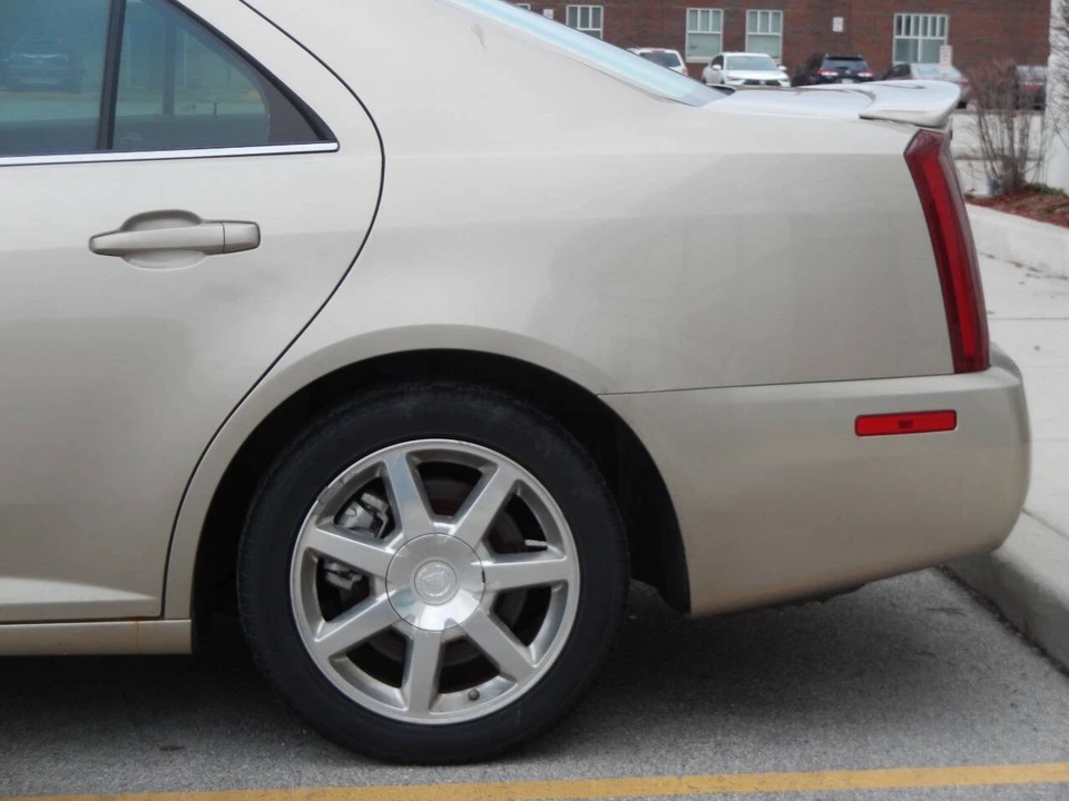 2005 Cadillac STS - Image 11 of 21