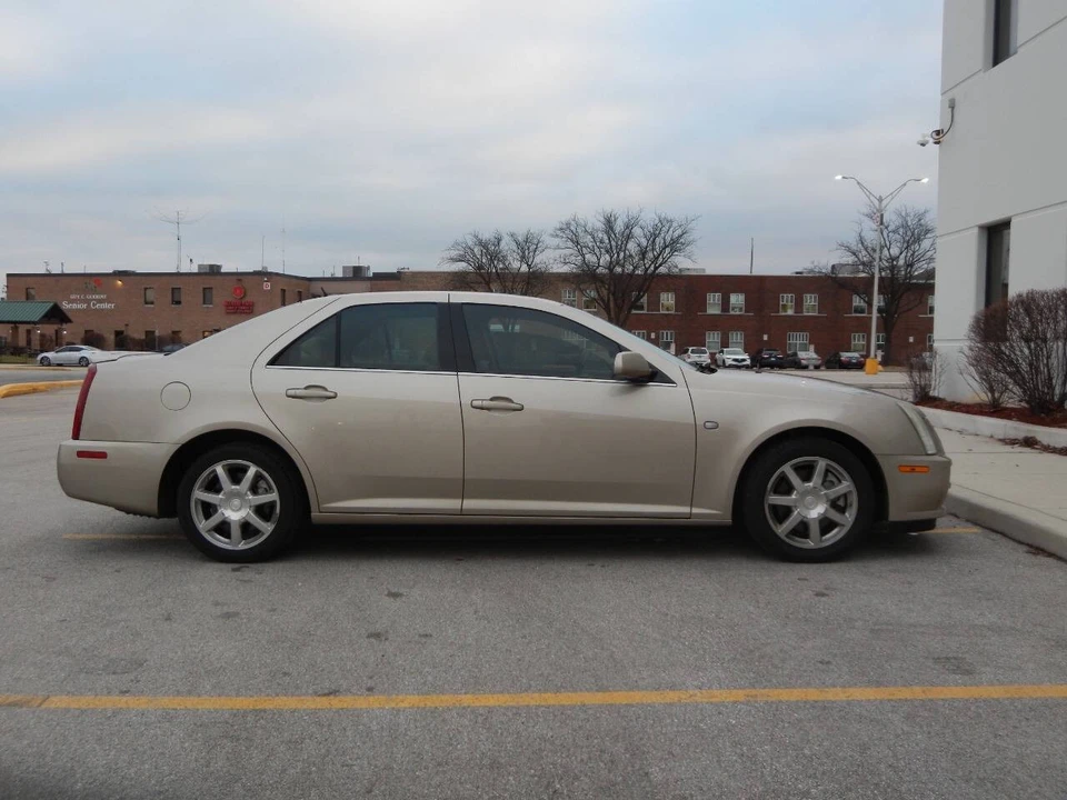 2005 Cadillac STS - Image 20 of 21