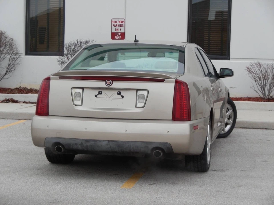 2005 Cadillac STS - Image 16 of 21