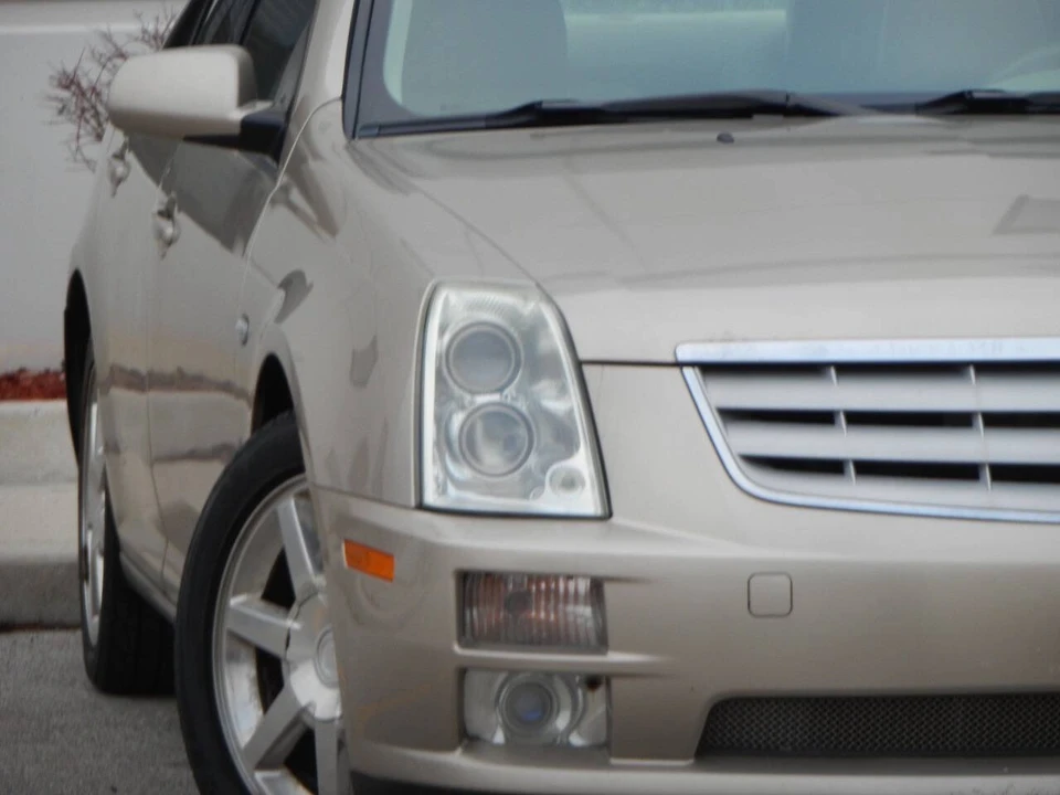2005 Cadillac STS - Image 6 of 12