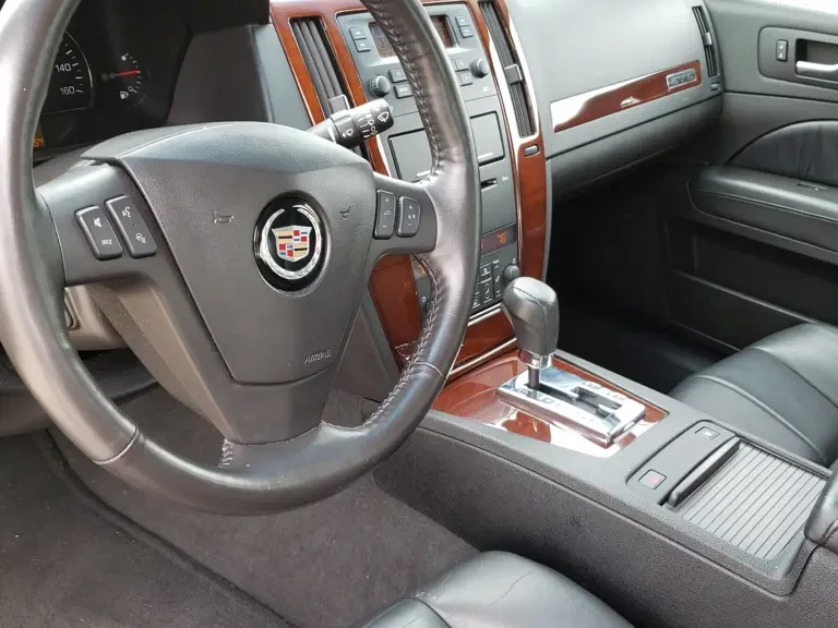 2005 Cadillac STS - Image 4 of 10