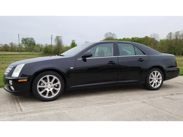 2005 Cadillac STS - Image 2 of 10