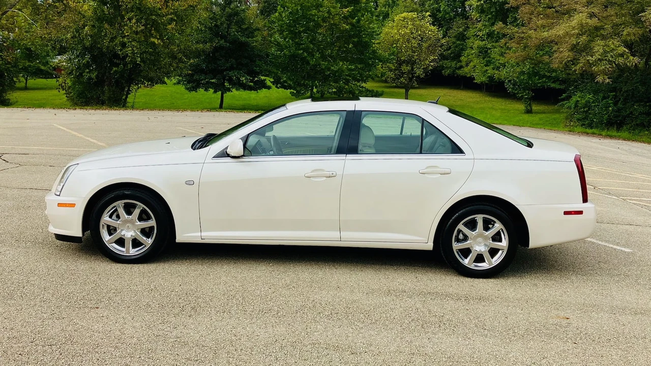2005 Cadillac STS - Image 7 of 7