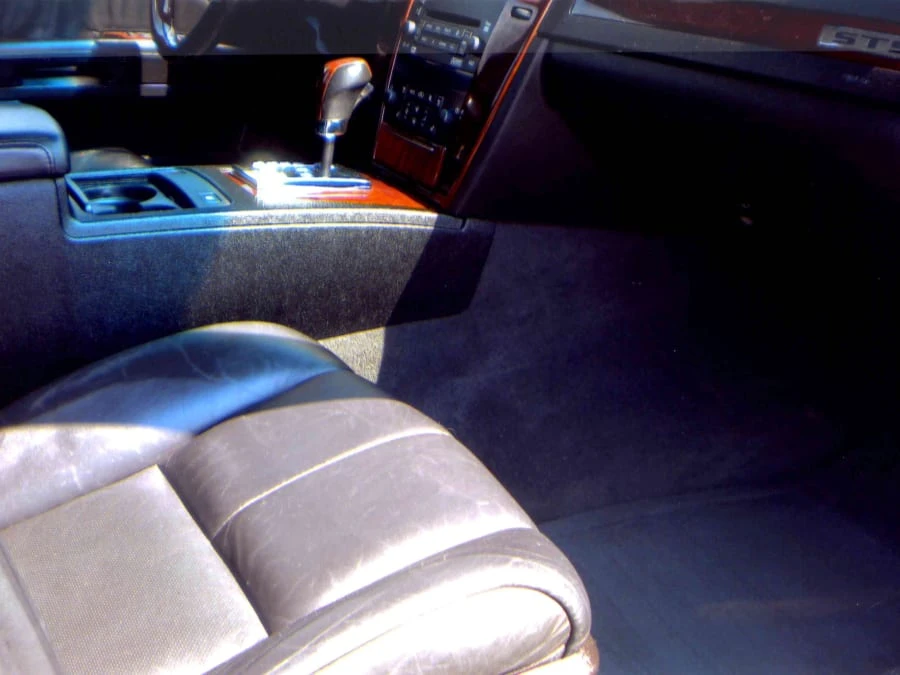 2005 Cadillac STS - Image 4 of 8