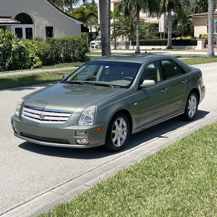 2005 Cadillac STS - Image 6 of 12