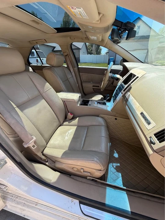 2005 Cadillac STS - Image 10 of 15