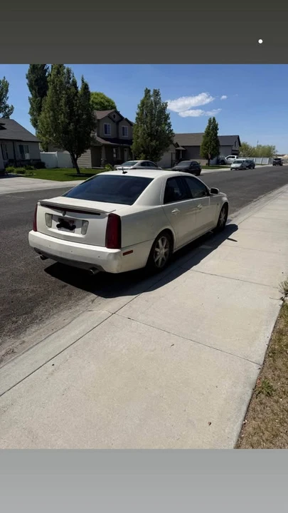 2005 Cadillac STS - Image 4 of 15