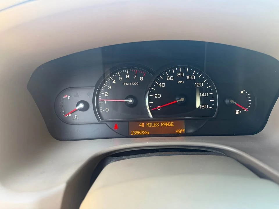 2005 Cadillac STS - Image 14 of 15
