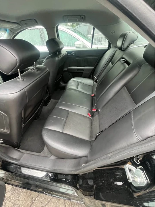 2005 Cadillac STS - Image 13 of 16