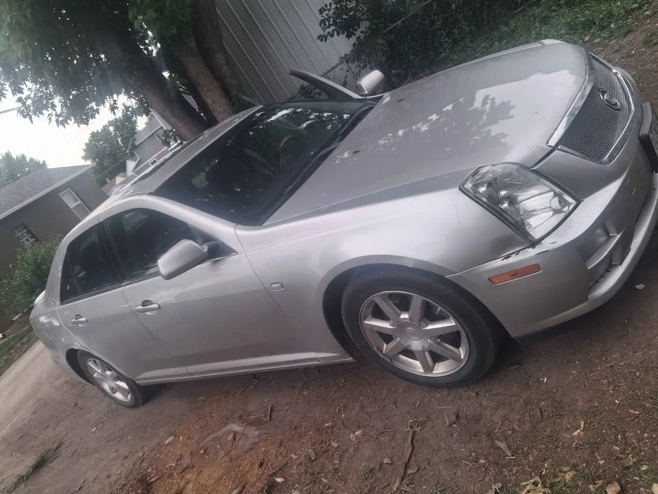 2005 Cadillac STS - Image 6 of 6