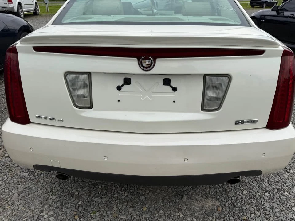 2005 Cadillac STS - Image 4 of 4