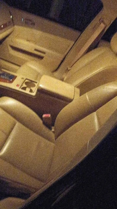 2005 Cadillac STS - Image 8 of 10