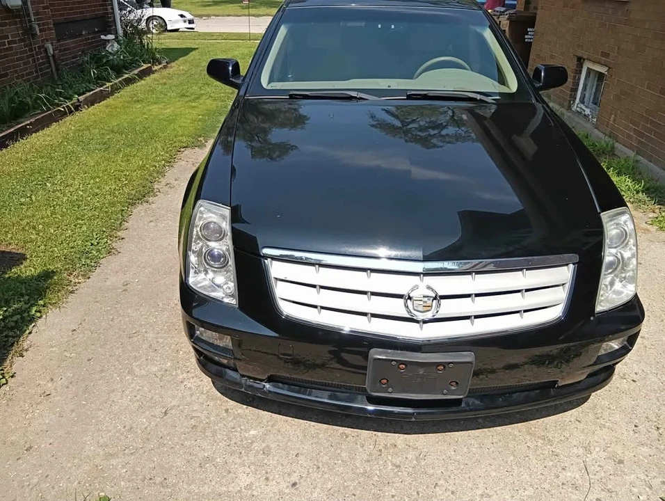 2005 Cadillac STS - Image 3 of 10