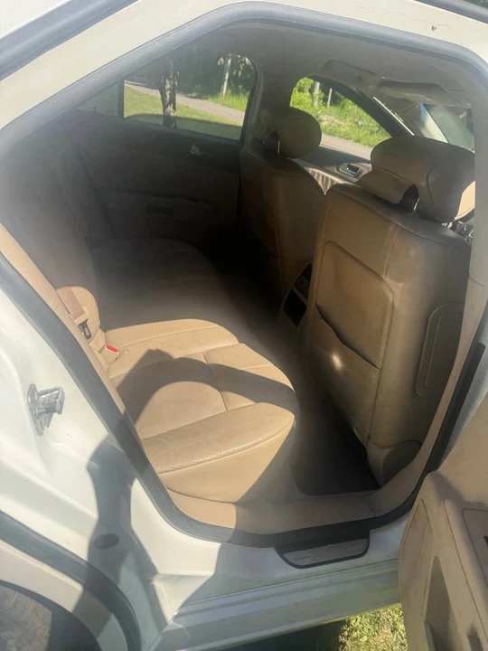 2005 Cadillac STS - Image 6 of 13