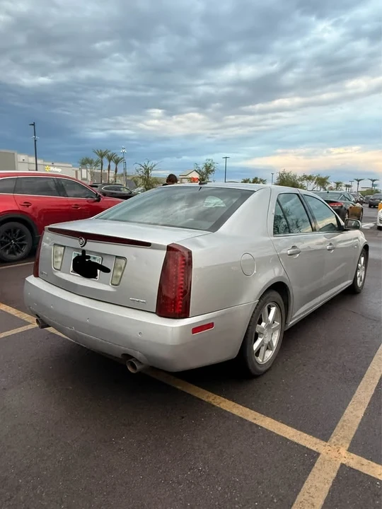 2005 Cadillac STS-V - Image 5 of 11