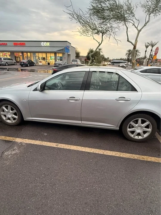 2005 Cadillac STS-V - Image 8 of 11