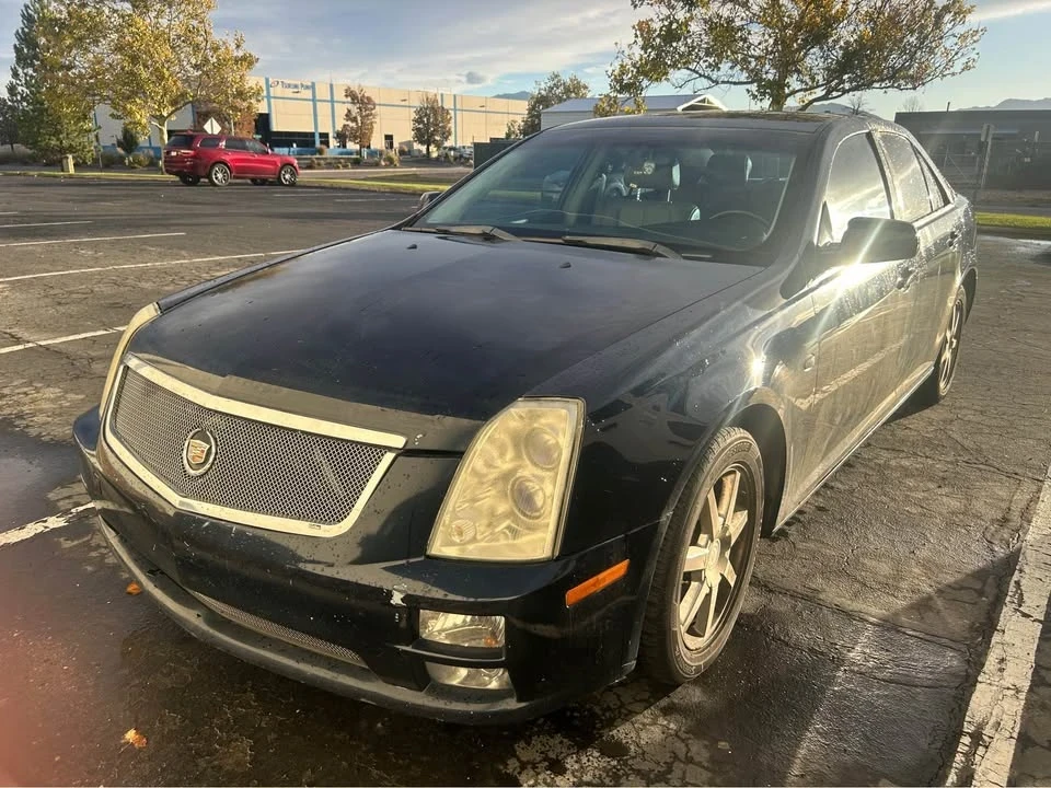 2005 Cadillac STS-V - Image 4 of 5