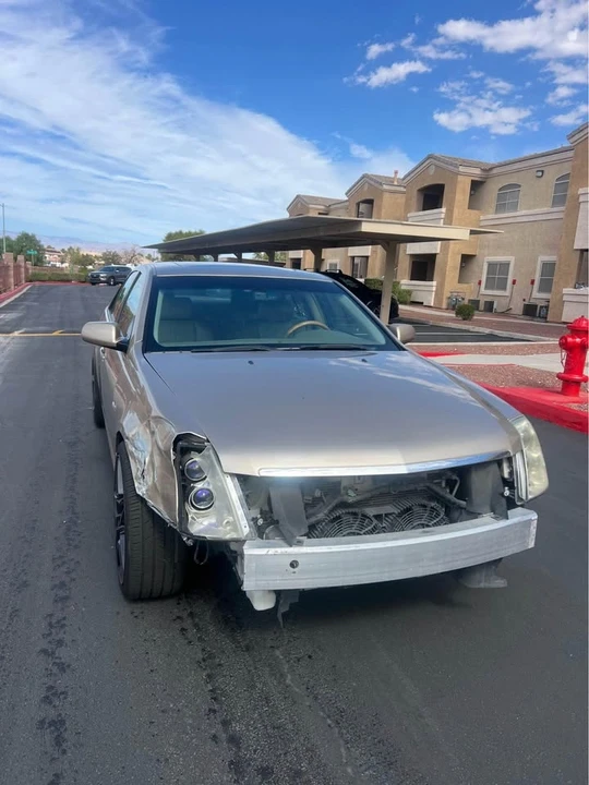 2005 Cadillac STS-V - Image 3 of 12
