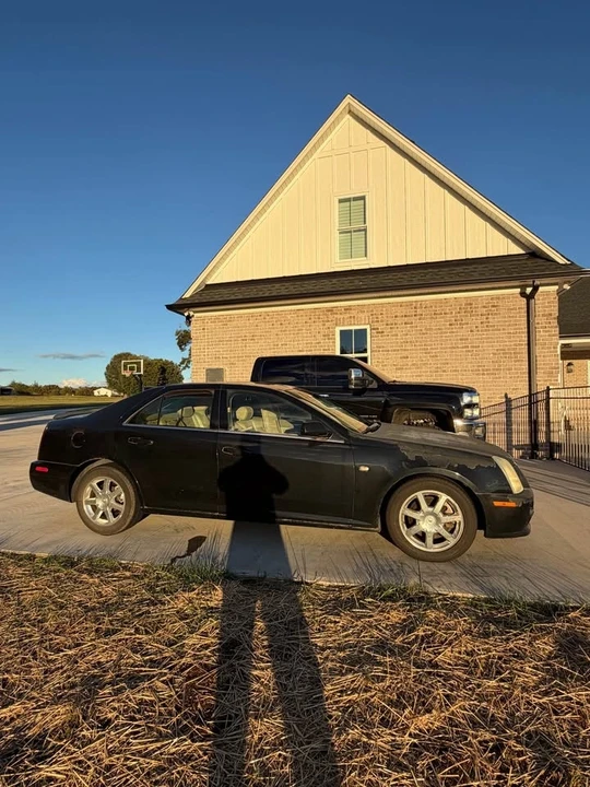 2005 Cadillac STS-V - Image 3 of 10