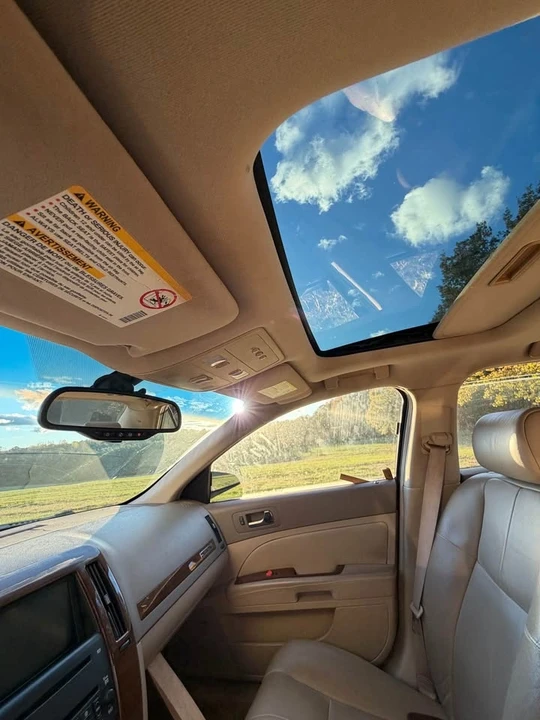 2005 Cadillac STS-V - Image 8 of 10