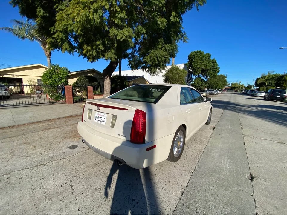 2005 Cadillac STS-V - Image 7 of 9