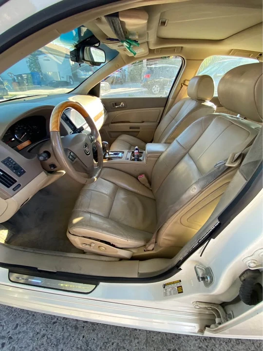 2005 Cadillac STS-V - Image 7 of 10