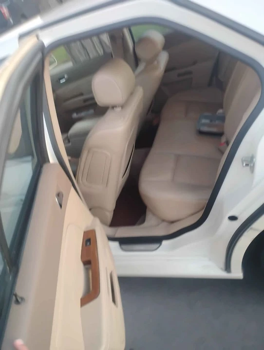 2005 Cadillac STS-V - Image 7 of 10
