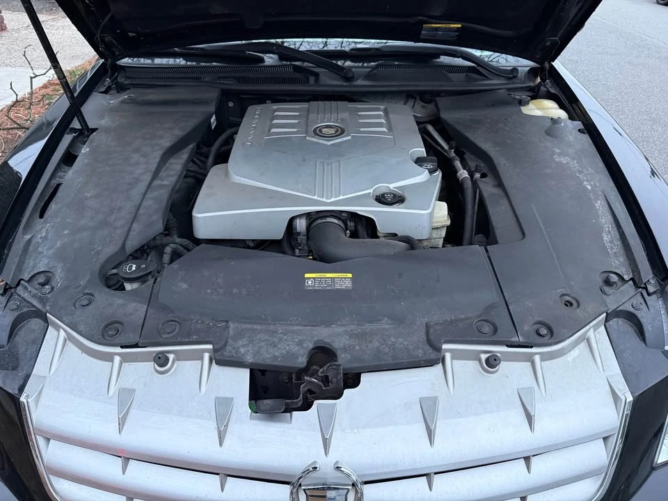 2005 Cadillac STS-V - Image 8 of 17