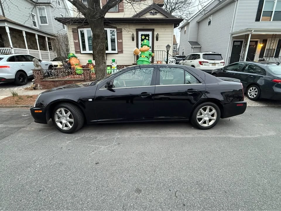 2005 Cadillac STS-V - Image 11 of 17