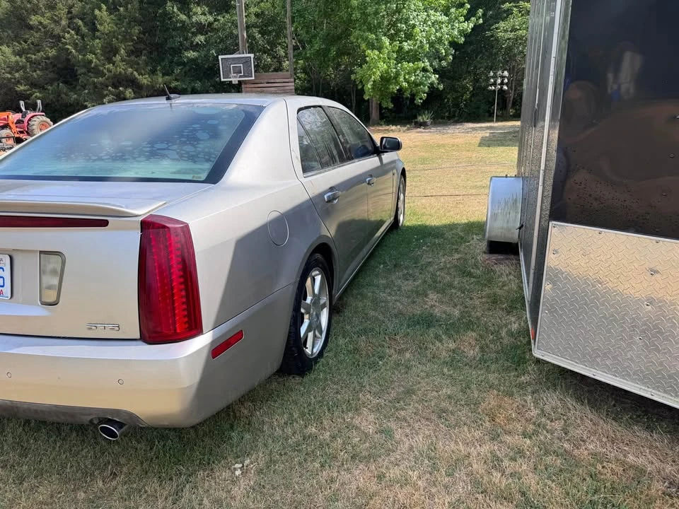 2005 Cadillac STS - Image 3 of 4