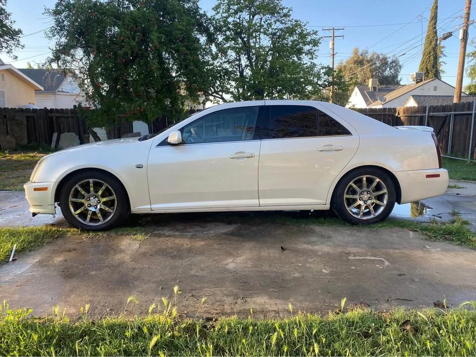 2005 Cadillac STS-V - Image 3 of 7
