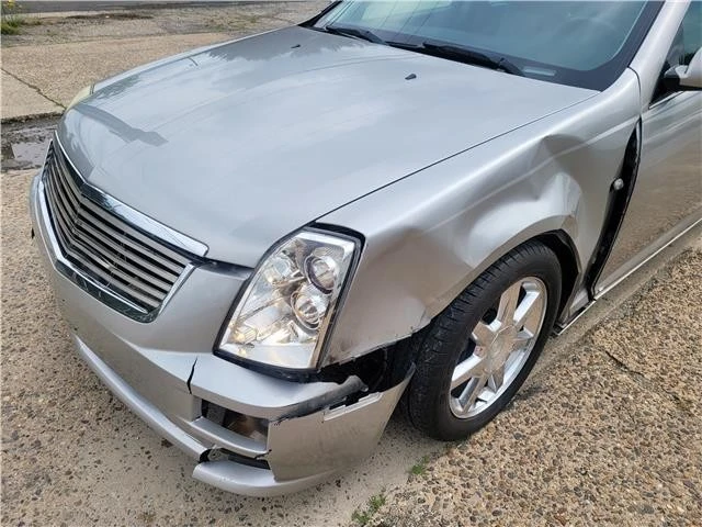 2005 Cadillac STS - Image 7 of 21