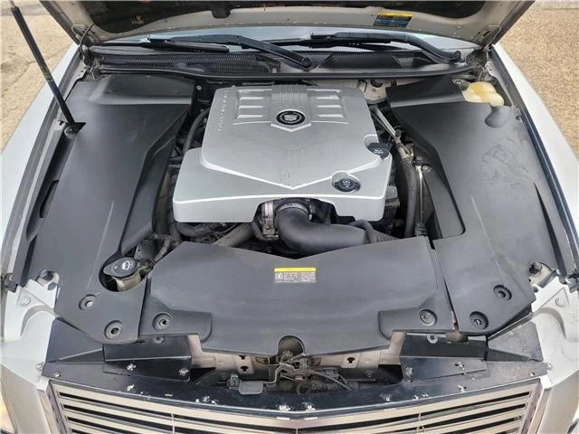 2005 Cadillac STS - Image 18 of 21