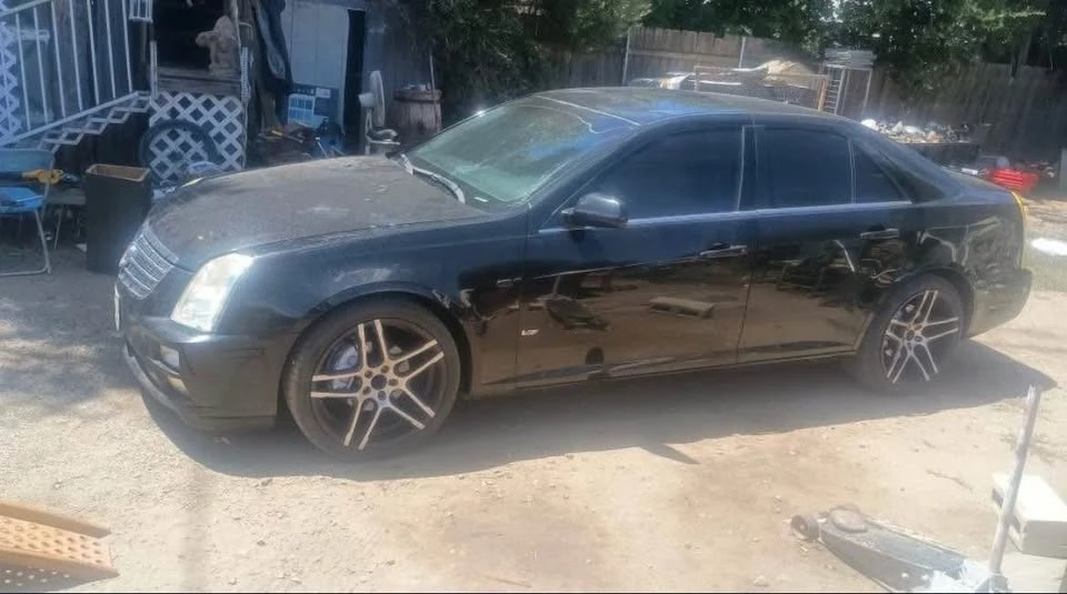 2005 Cadillac STS - Image 3 of 4