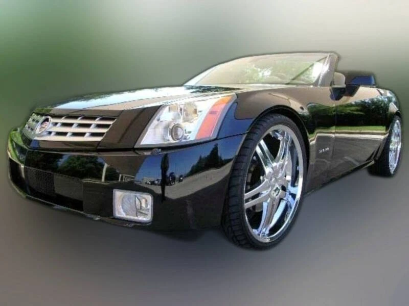 2005 Cadillac XLR - Image 2 of 8