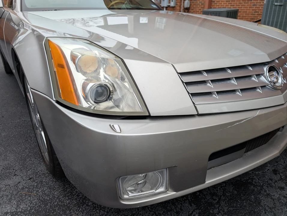 2005 Cadillac XLR - Image 26 of 31
