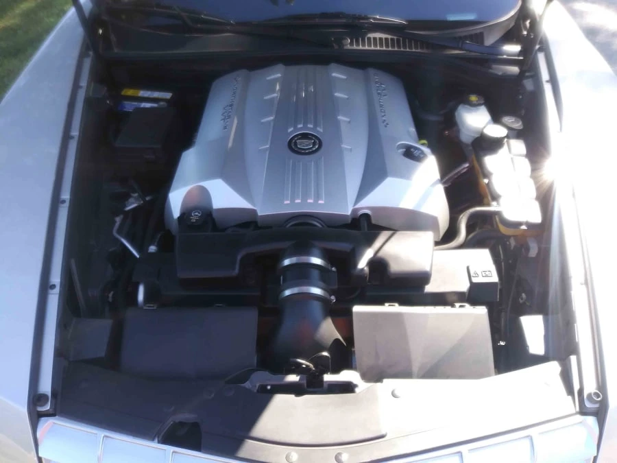 2005 Cadillac XLR - Image 17 of 31