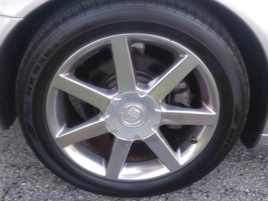 2005 Cadillac XLR - Image 20 of 31